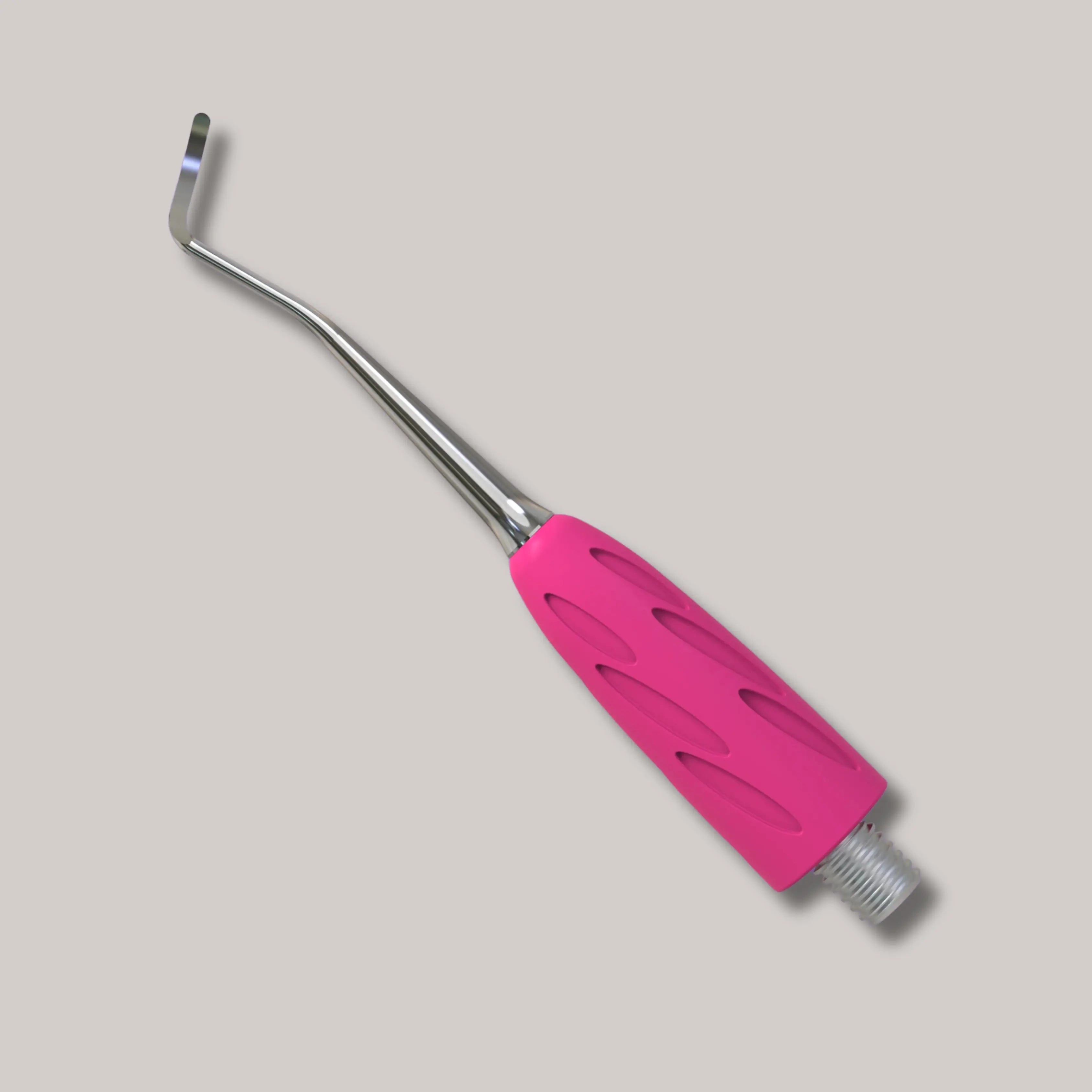 Combo UNIQ 31 Curette (Bend to the Left) – stainless steel pedicure tool for ingrown nails and callus removal with a secure silicone grip.