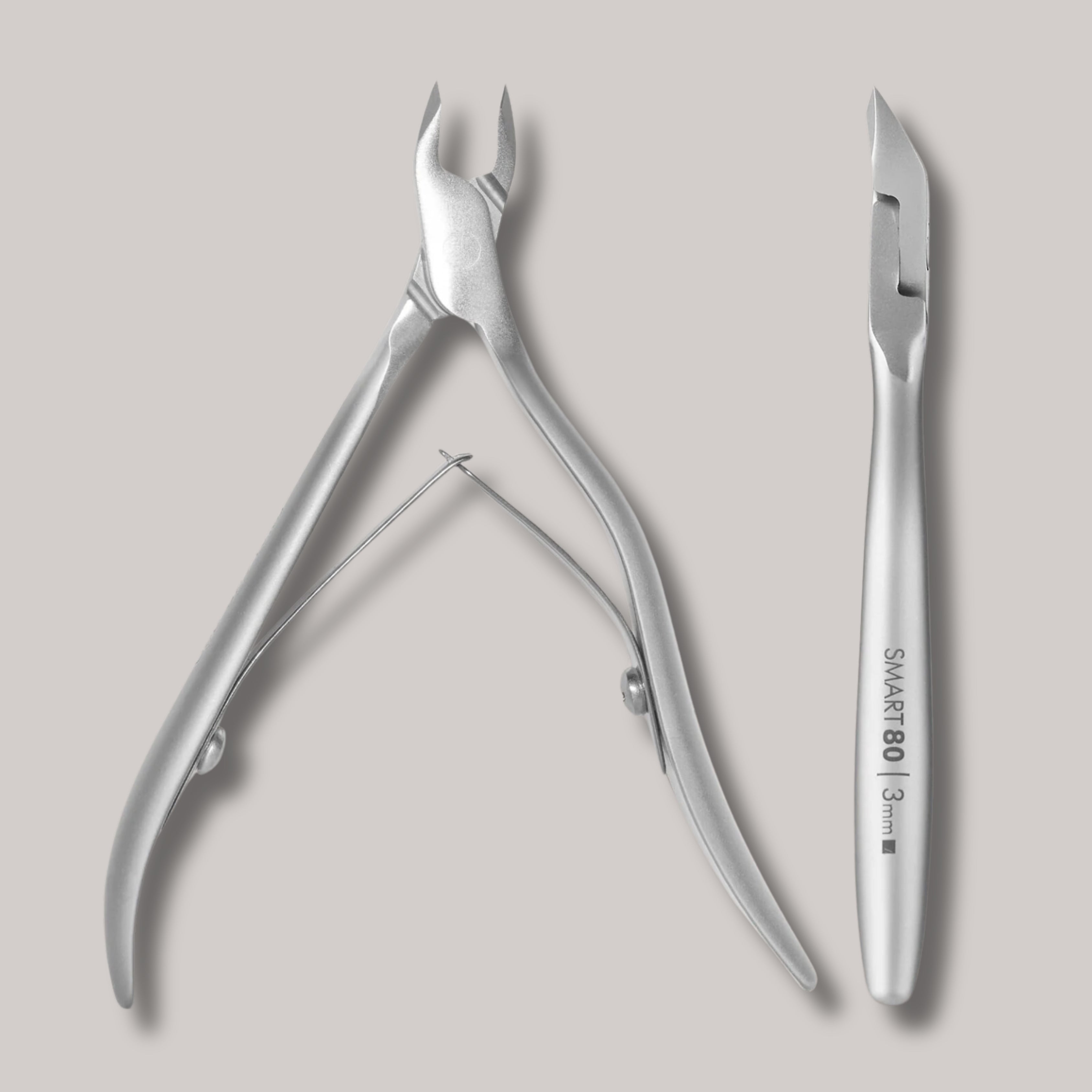 Professional Cuticle Nippers SMART 80 – 3 mm
"High-precision cuticle nippers with ergonomic handles and sharp stainless steel blades. Designed for professional use, sterilization-safe, and corrosion-resistant.