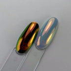 Aurora Chrome Powder 03 – 0.5g chameleon-effect chrome pigment for gel and acrylic nail art.