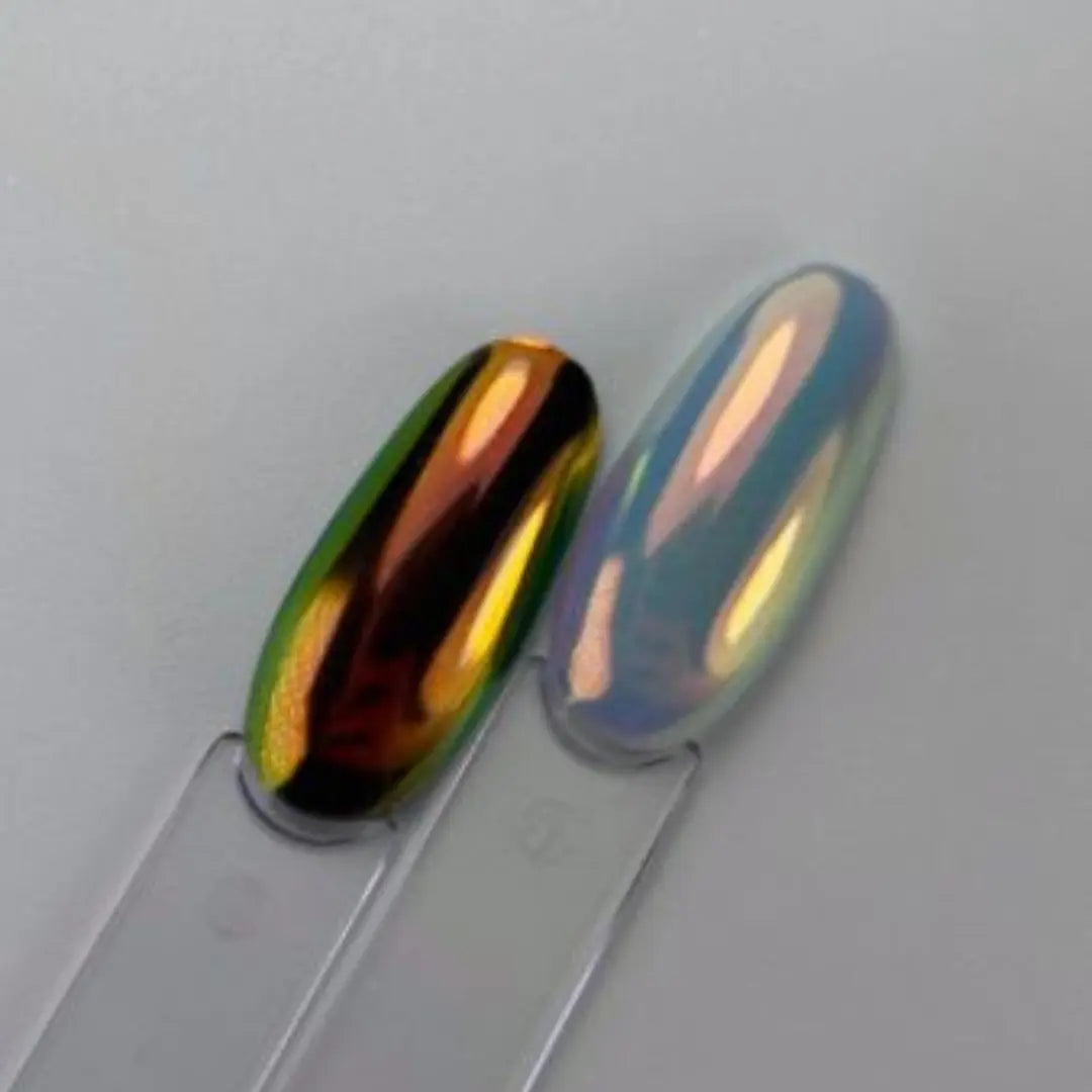 Aurora Chrome Powder 03 – 0.5g chameleon-effect chrome pigment for gel and acrylic nail art.
