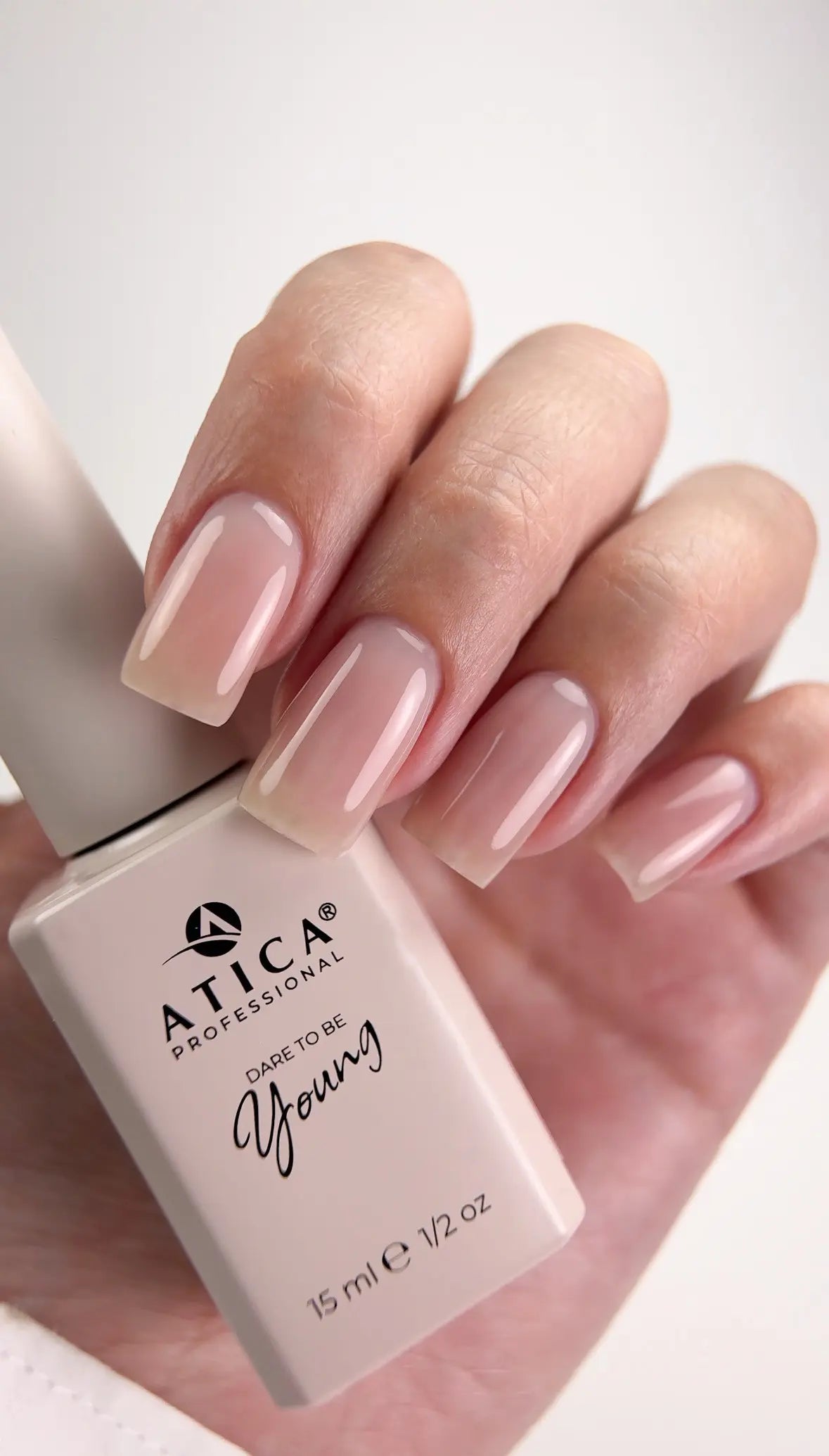 Atica Liquid Polygel - 03 Linen Shimmer 