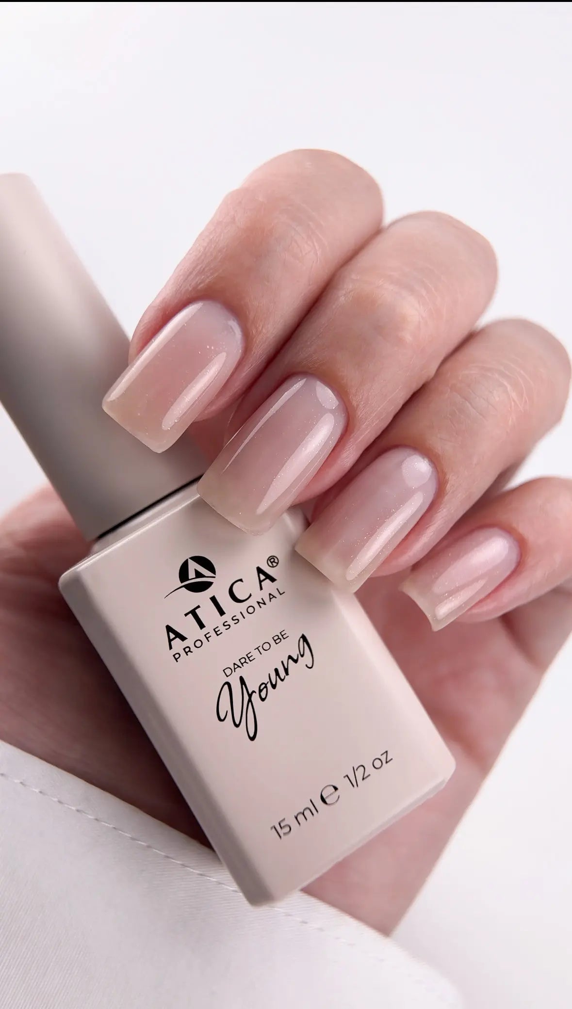 Atica Liquid Polygel - 04 Crema 15ml.