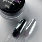 Moonlight Chrome Powder 02 – 0.5g soft mirror chrome pigment with moonlight shimmer effect for gel nails.