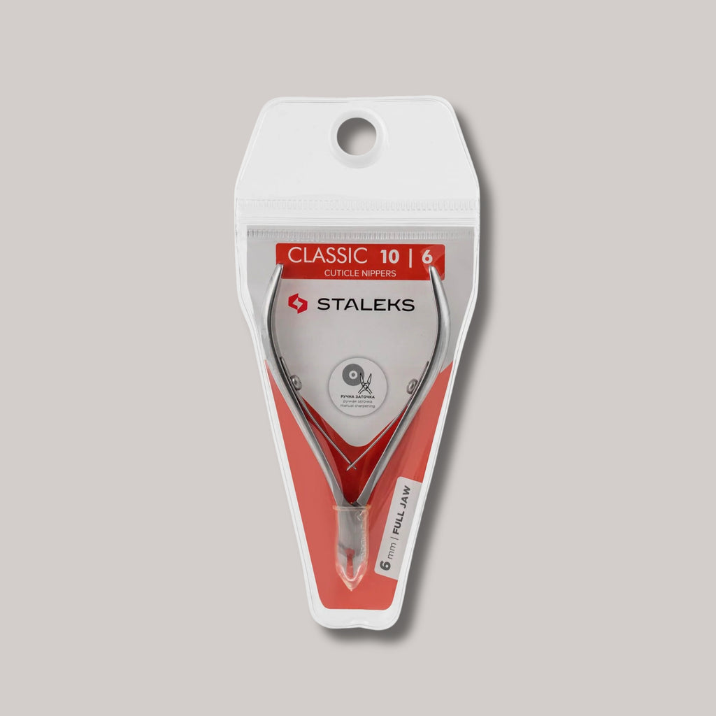 Cuticle Nippers CLASSIC 10 6 mm – stainless steel nippers with ergonomic handles for precise skin trimming.