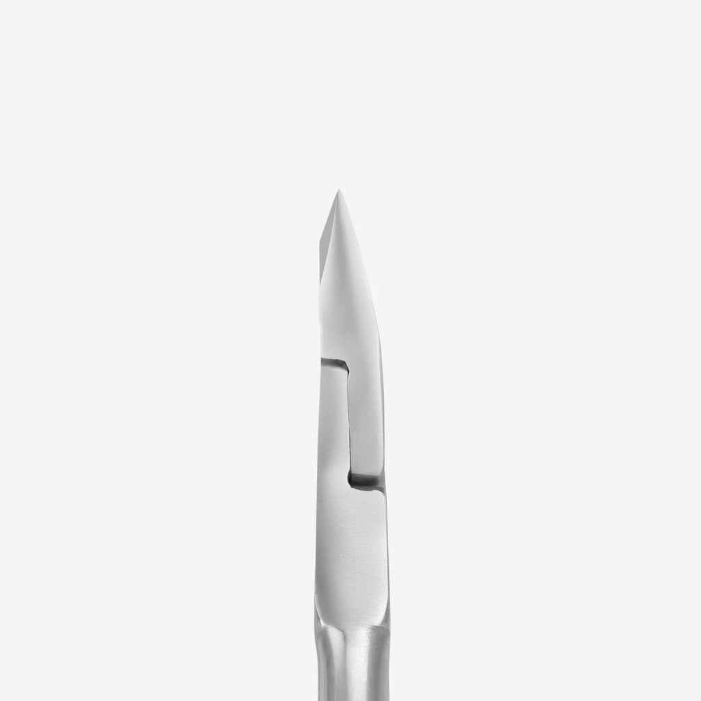 Ergonomic manicure and pedicure nippers with precise cutting edges and medical-grade stainless steel for long-lasting sharpness and comfort