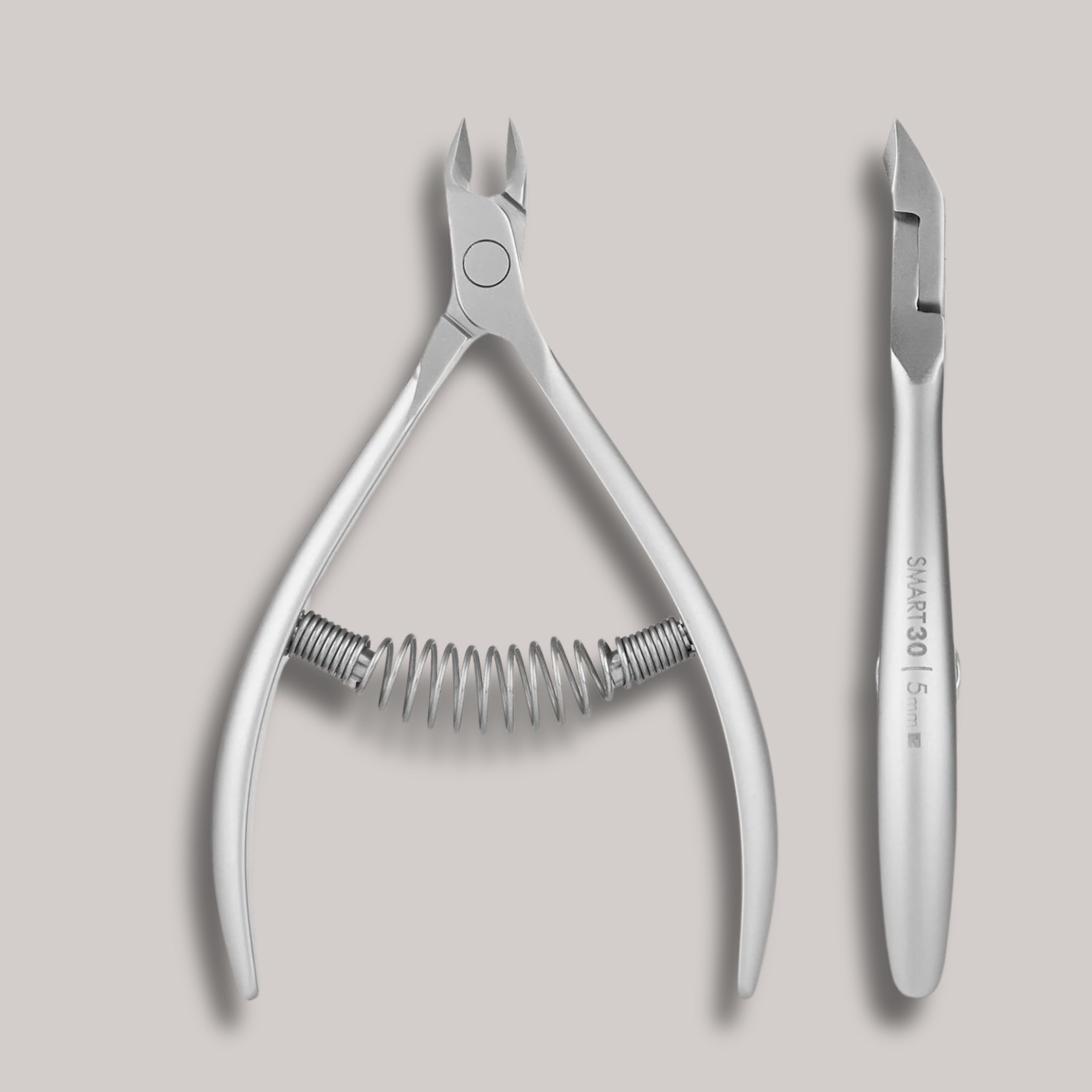Professional Cuticle Nippers SMART 30 5 mm – designed for precise and safe cuticle trimming with ergonomic handles and corrosion-resistant high-alloy stainless steel.