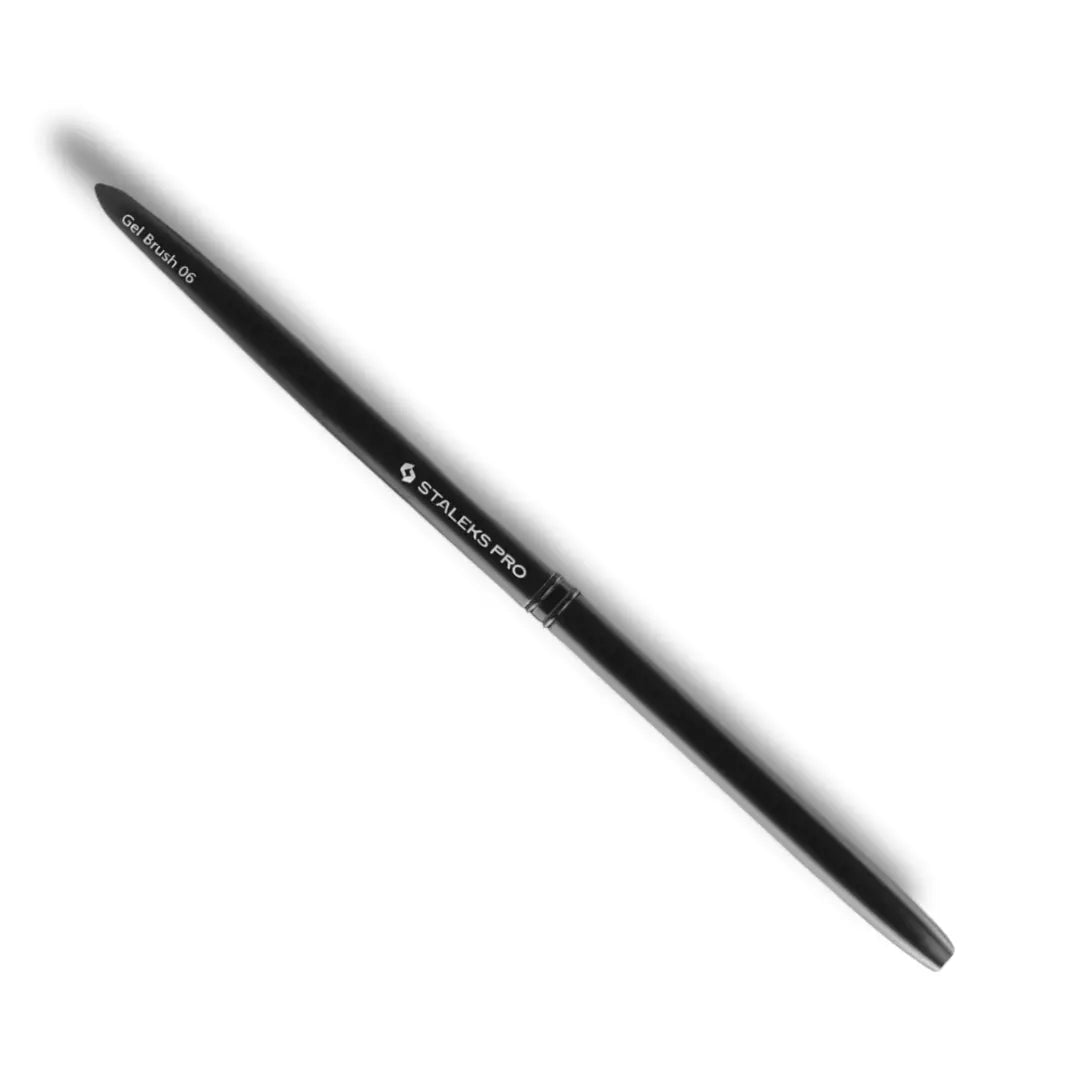 Brush For Gel EXPERT – 6mm x 11mm · professional gel brush with synthetic oval bristles and ergonomic handle.