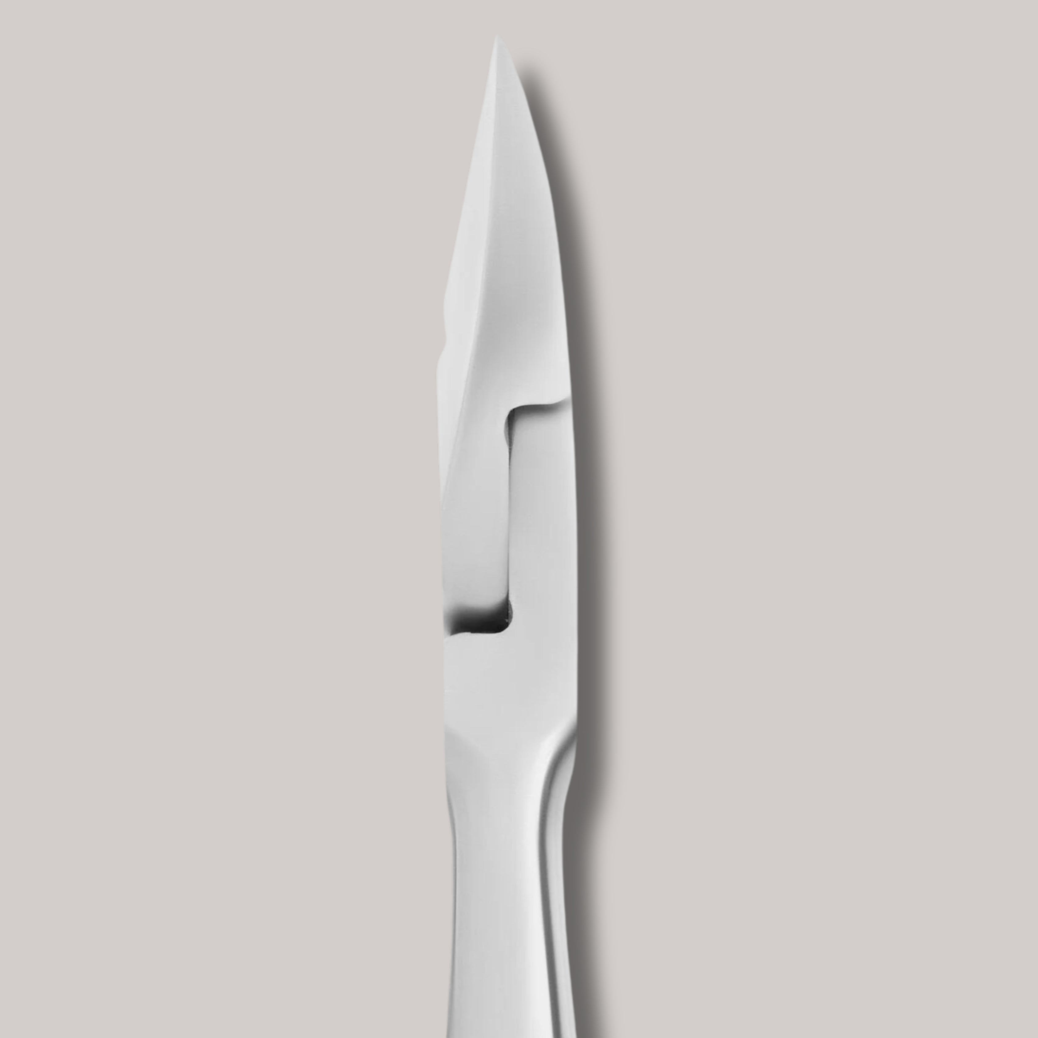 Nail Nippers CLASSIC 63 14 mm – stainless steel nippers for precise nail trimming with ergonomic handles and sharp cutting edges.