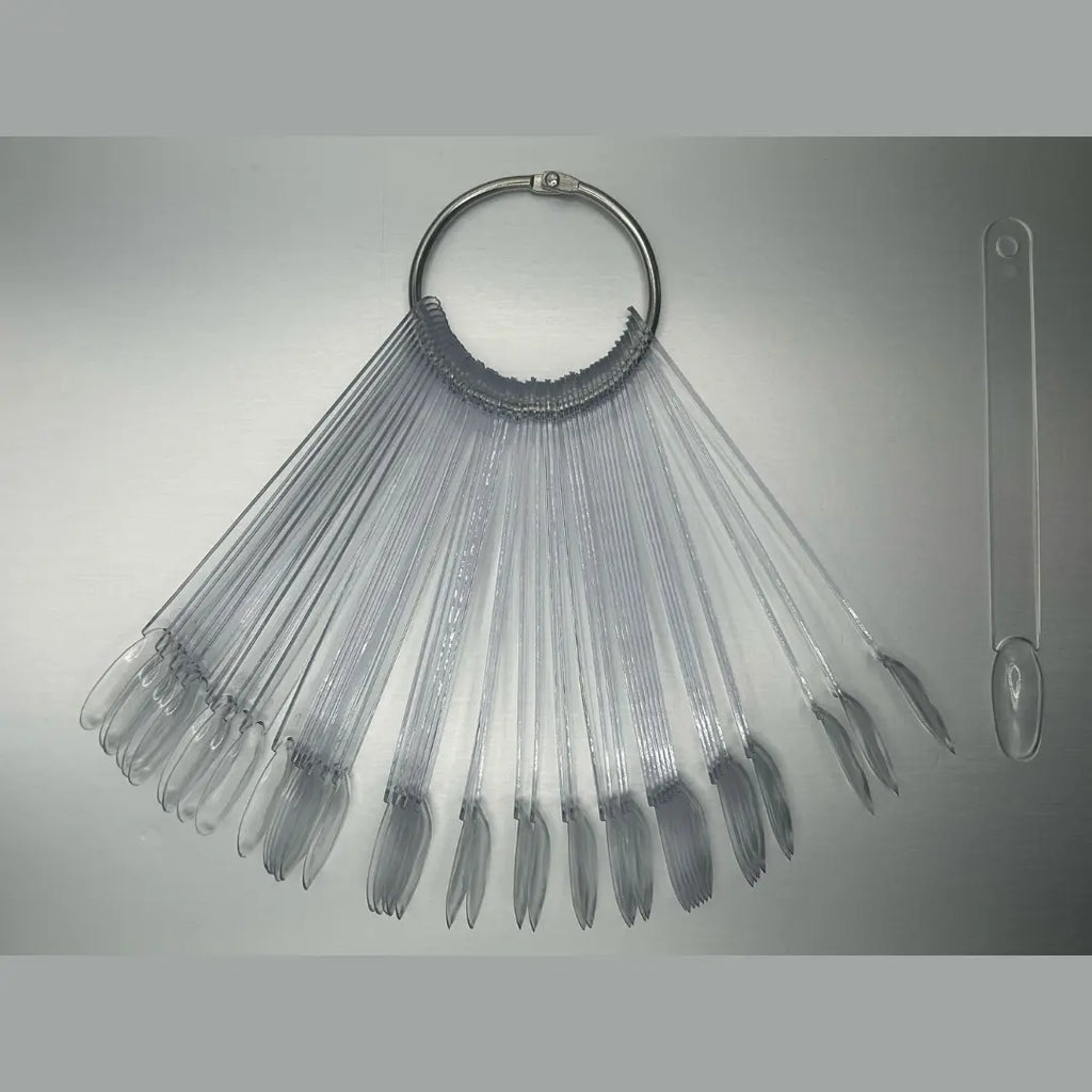 Clear Nail Display Tips with Ring Holder – 50 transparent nail swatch tips, 12 cm, organised on a metal ring