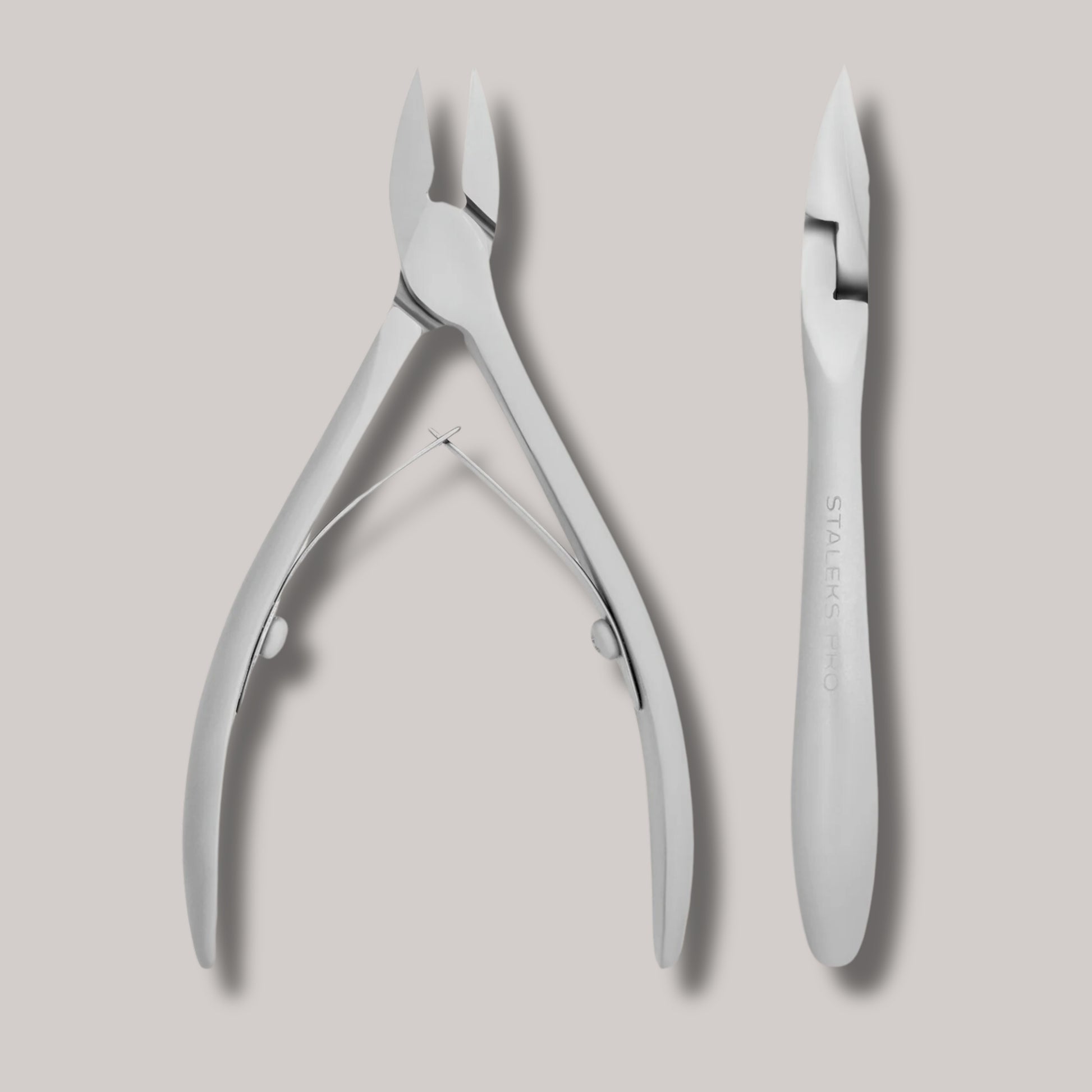 Professional Nail Nippers SMART 70 - 14 mm – ergonomic nippers for precise nail trimming, made from high-alloy stainless steel for durability and sharpness.