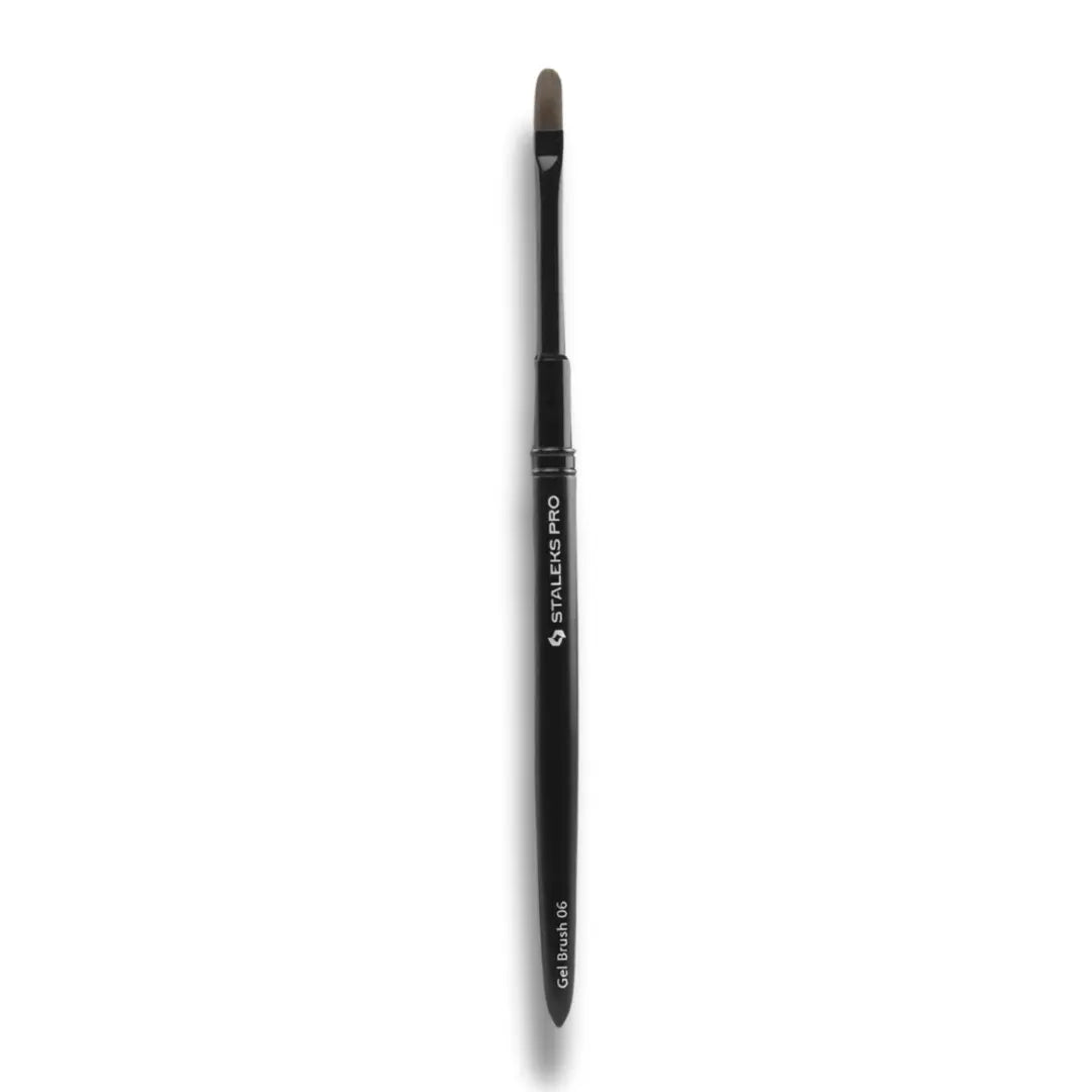 Brush For Gel EXPERT – 6mm x 11mm · professional gel brush with synthetic oval bristles and ergonomic handle.