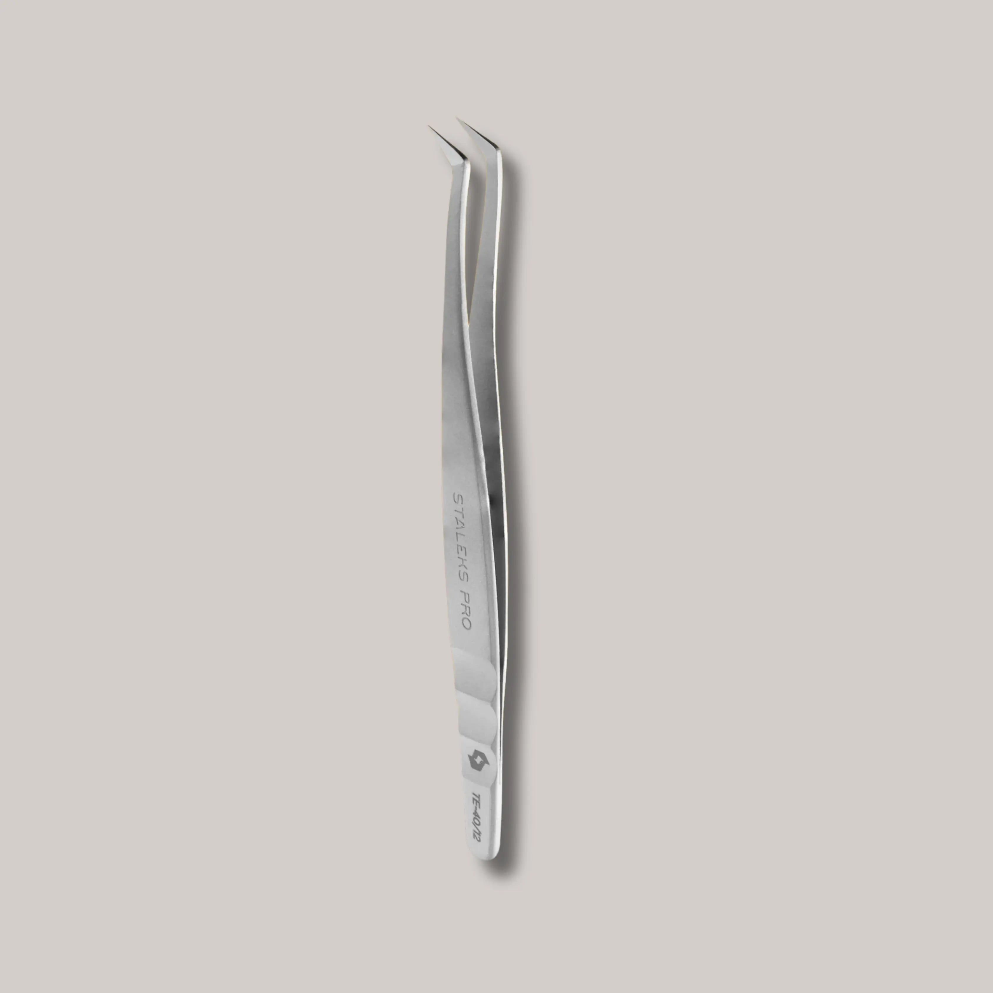 Professional Eyelash Tweezers EXPERT 40 TYPE 12 (L-Shaped, 65°)