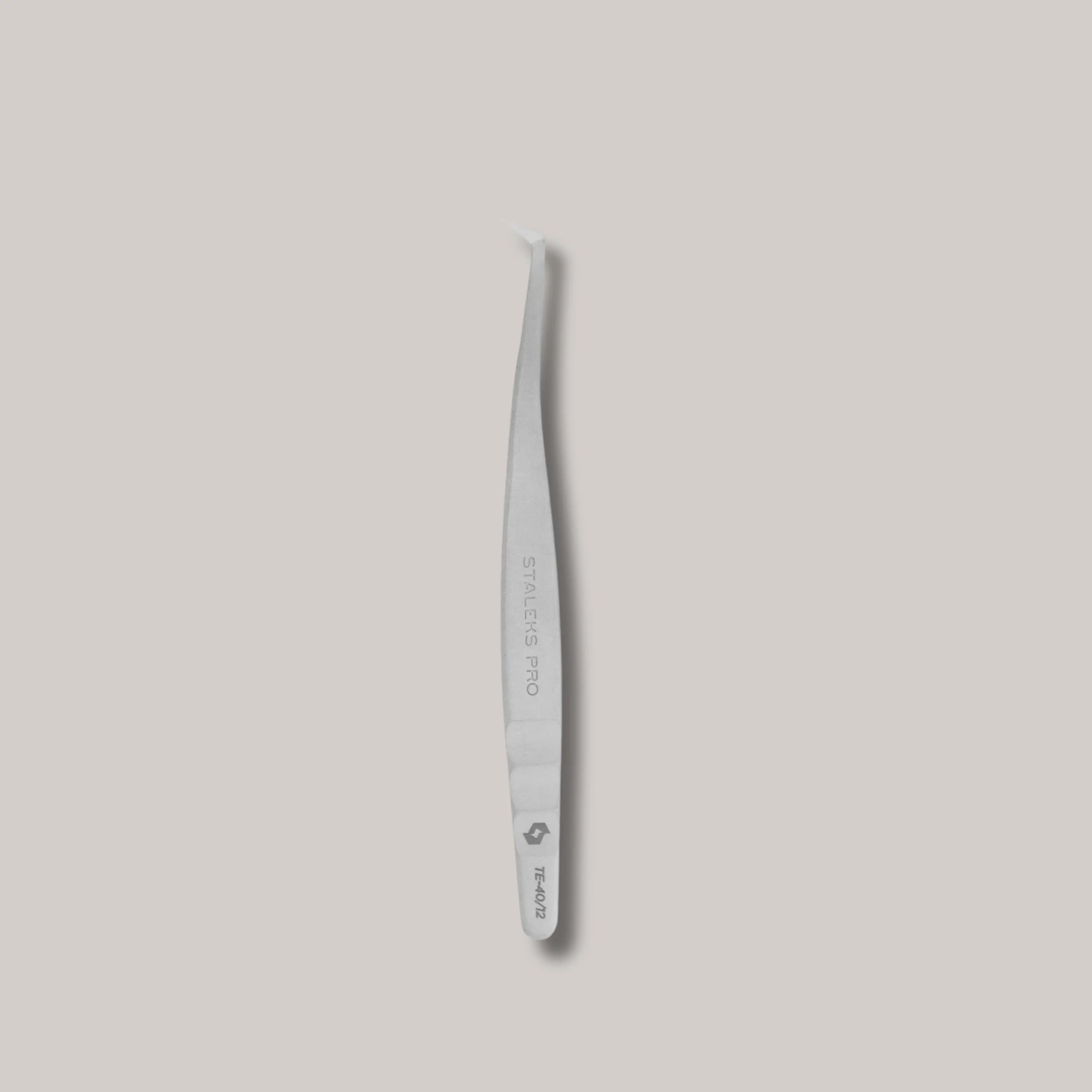 Professional Eyelash Tweezers EXPERT 40 TYPE 12 (L-Shaped, 65°)