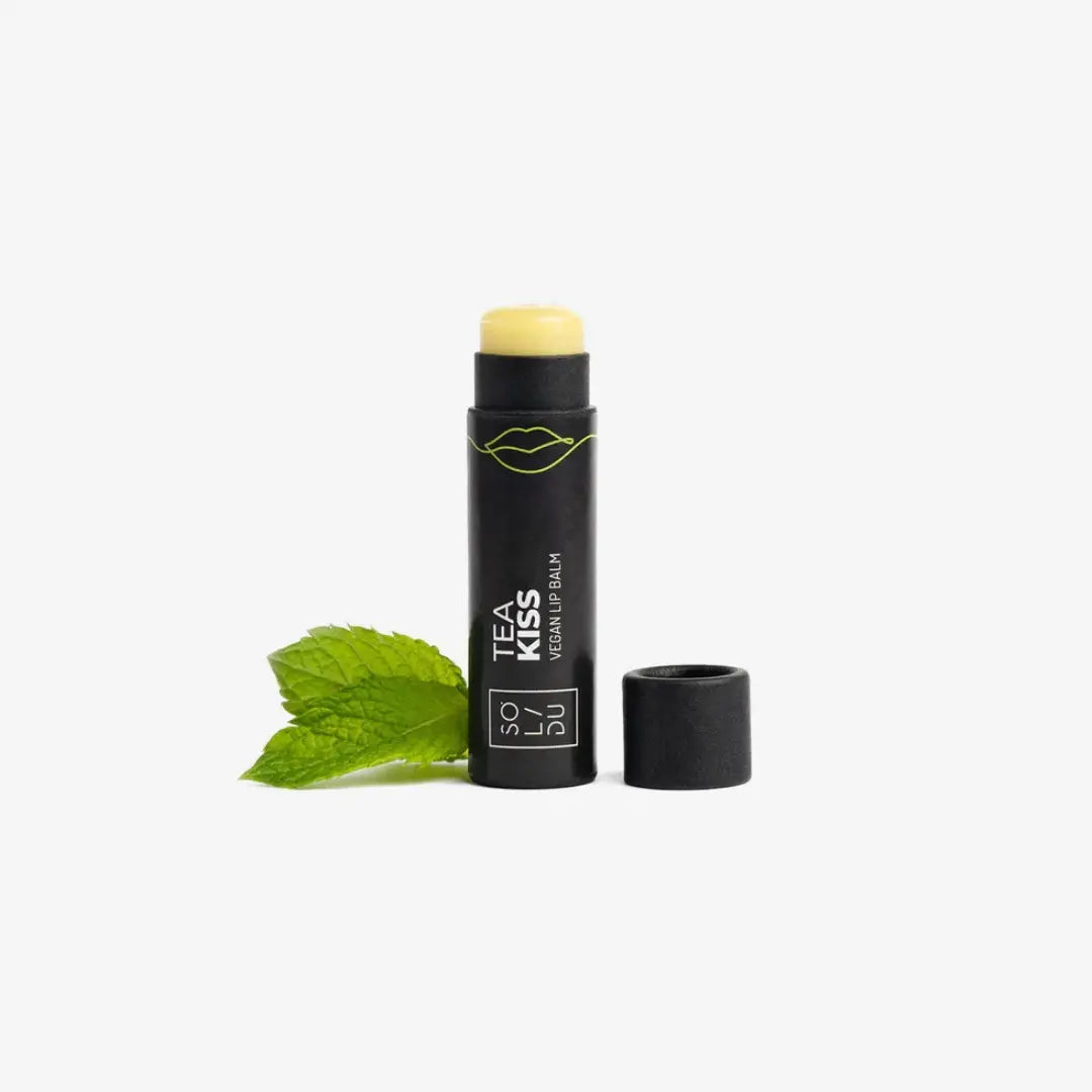 TEAKiss vegan lip balm – minty green tea solid balm for soothing and nourishing dry lips, 7g