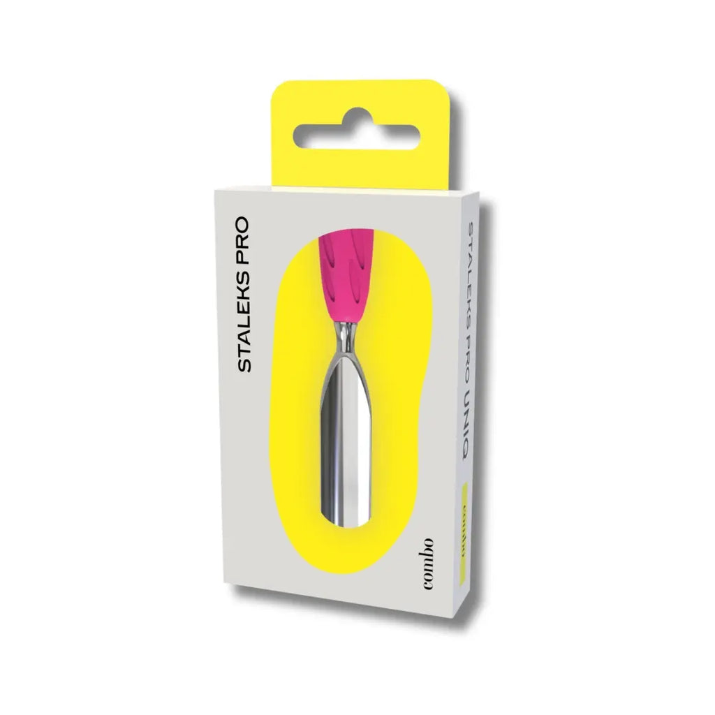 Rounded wide pusher tip closeup for wide nail cuticle work