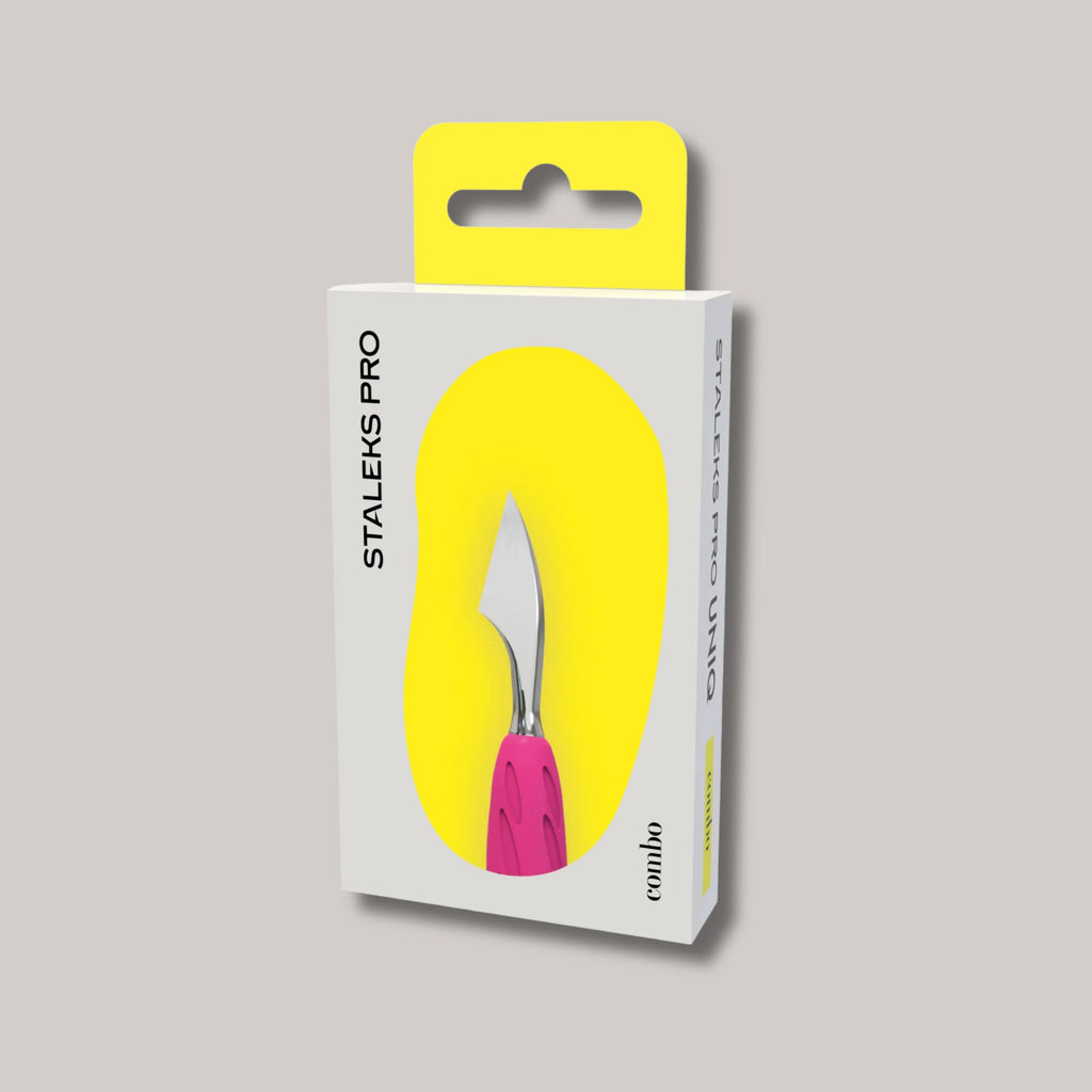  Combo UNIQ 13 Cleaner – professional nail cleaner for pterygium and lateral nail folds with stainless steel and hypoallergenic grip.