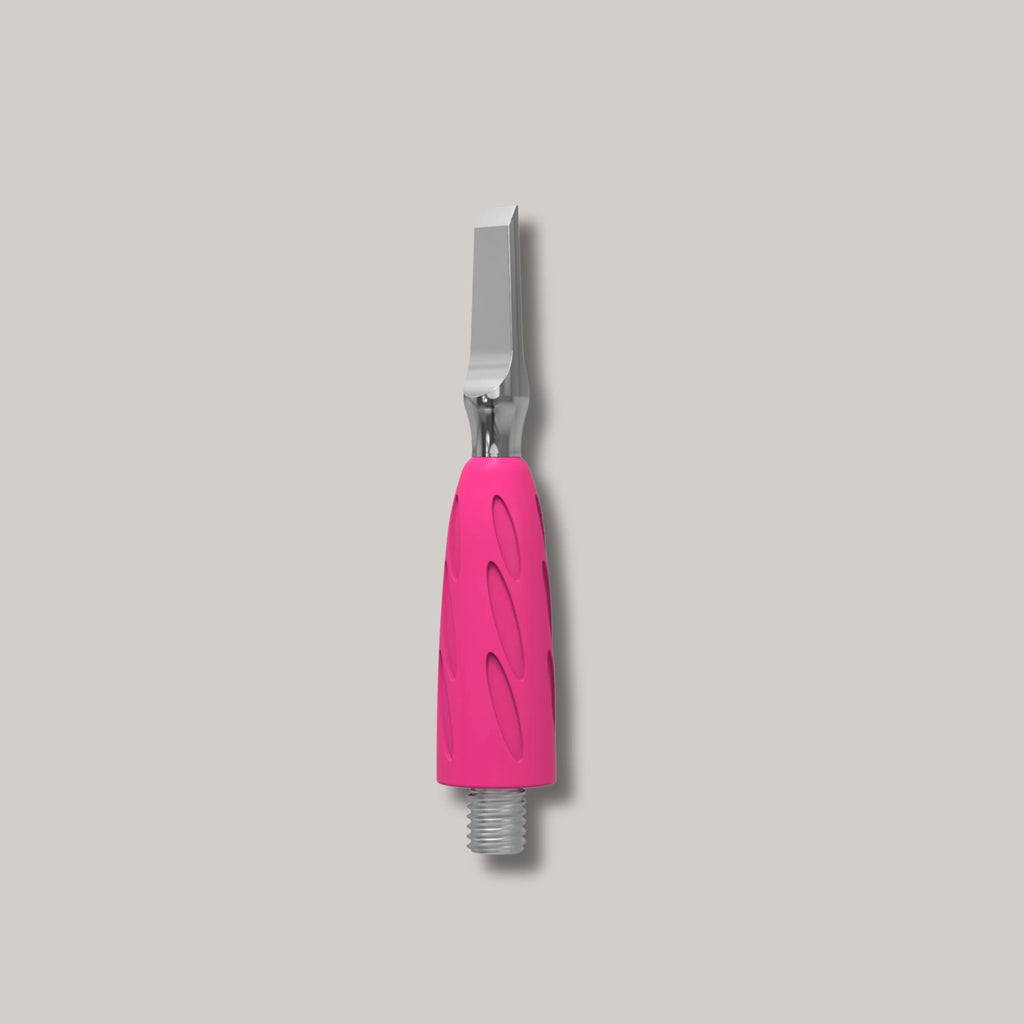 Combo UNIQ 15 Straight Blade – professional cuticle lifter with stainless steel and a hypoallergenic grip.